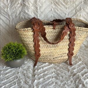 ALOHAS Tan and Brown Tote Bag